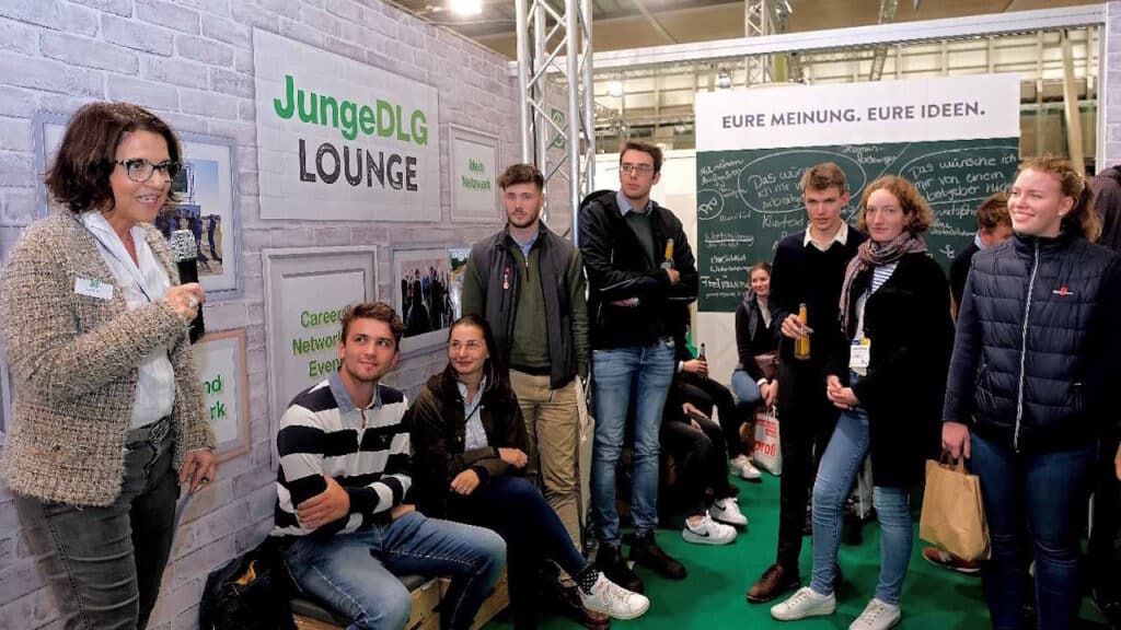 Junge-DLG-Lounge
